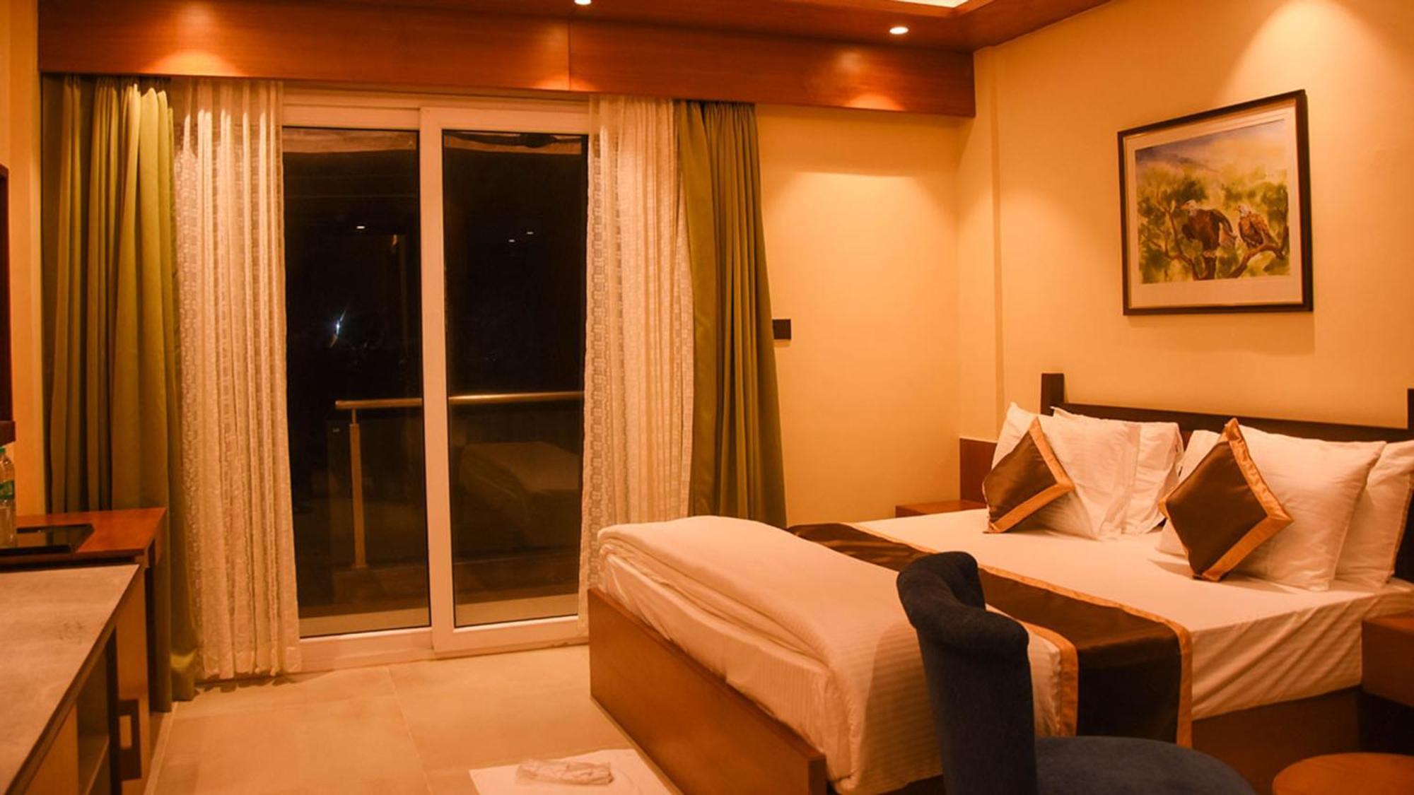 Luxury Amar Tree Resort Mandarmani Bagian luar foto